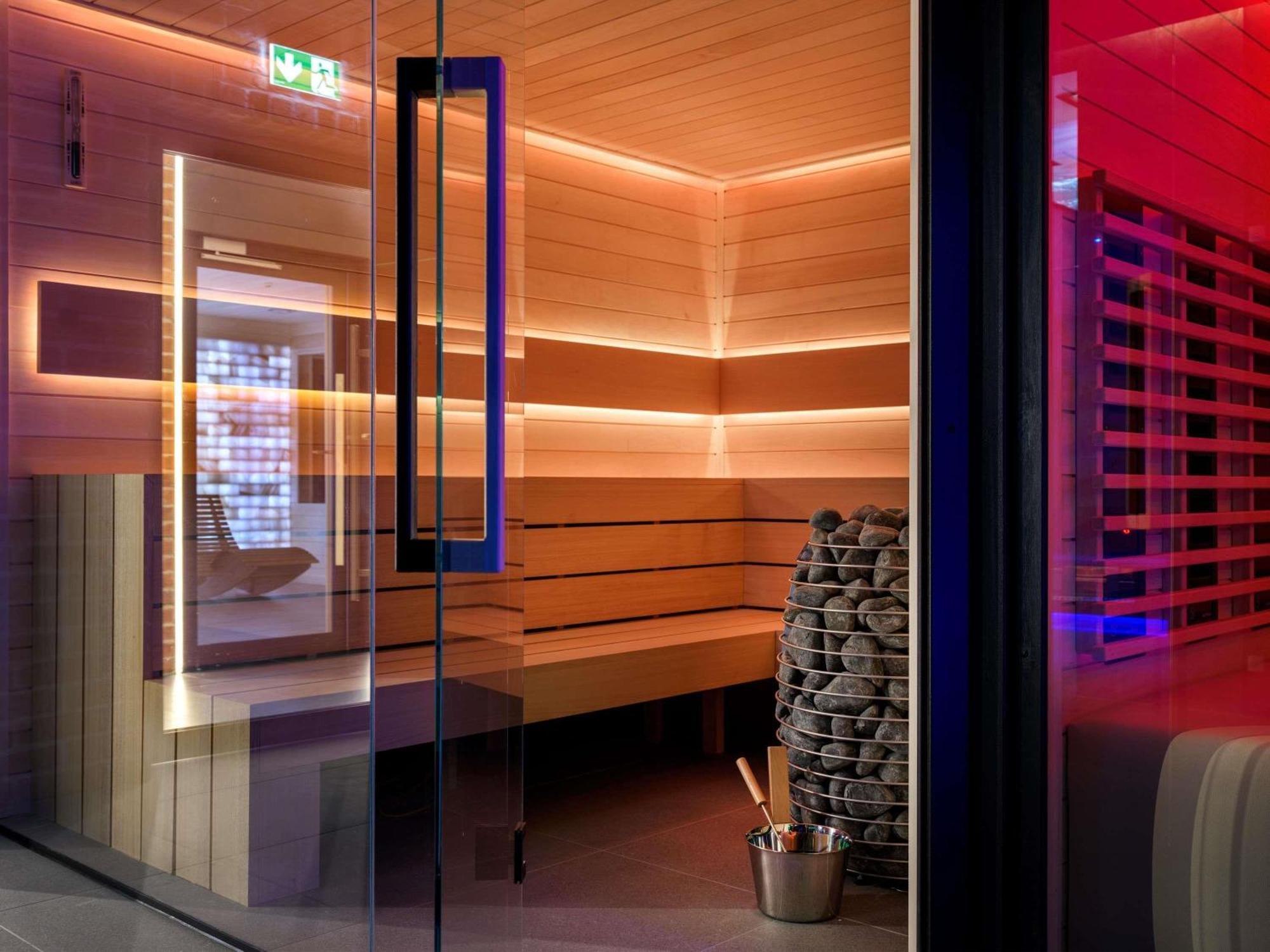 Mercure Krakow Fabryczna City — Fotos 1